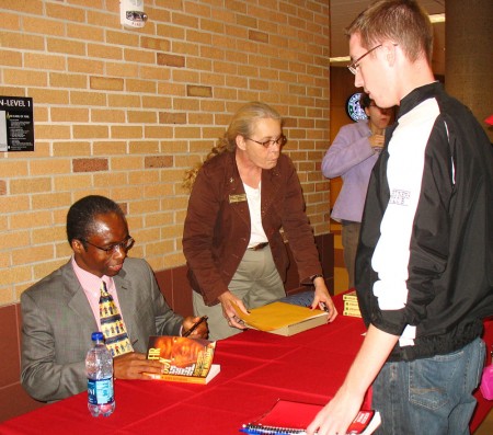 Award-winning Author: Dr. Mark Mathabane spoke to students on Sept. 24 about his book “Kaffir Boy.” Dr. Mathabane has won the Christopher Award and was No. 3 on the New York Times Best Sellers list. The book is his autobiography about being raised in South Africa. Photo By: Angie Walukonis | Photographer Award-winning Author: Dr. Mark Mathabane spoke to students on Sept. 24 about his book “Kaffir Boy.” Dr. Mathabane has won the Christopher Award and was No. 3 on the New York Times Best Sellers list. The book is his autobiography about being raised in South Africa. Photo By: Angie Walukonis | Photographer